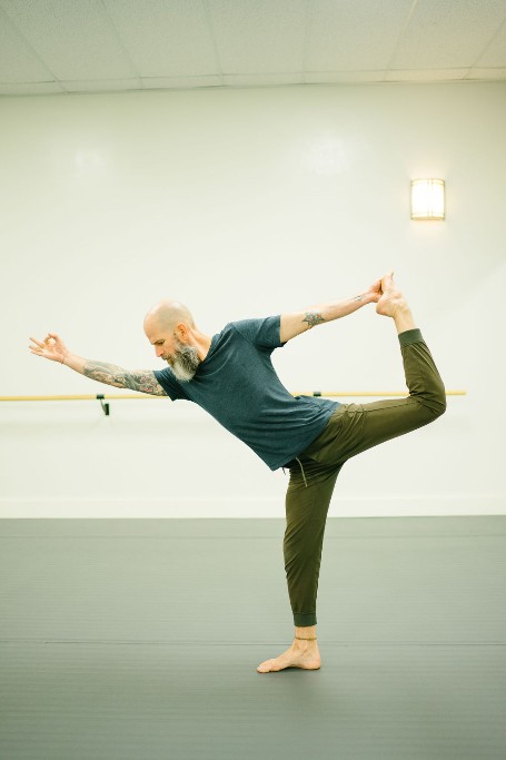 Ryan Bean Sun Rock Yoga Best Yoga Studio St.George Utah.jpg chair yoga Sun rock yoga st.george utah